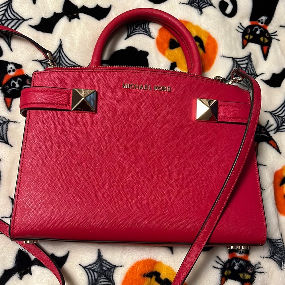 Michael Kors new bag never used